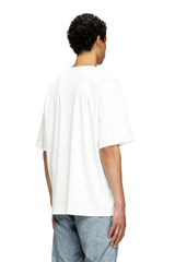 T-shirt with red Oval D