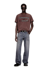 Regular T-shirt with D appliqué